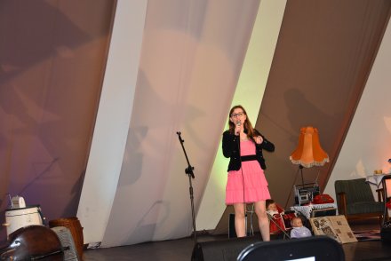 Mała Prywatka PRL-u - Magdalena Różowicz Teatr Vis a Vis